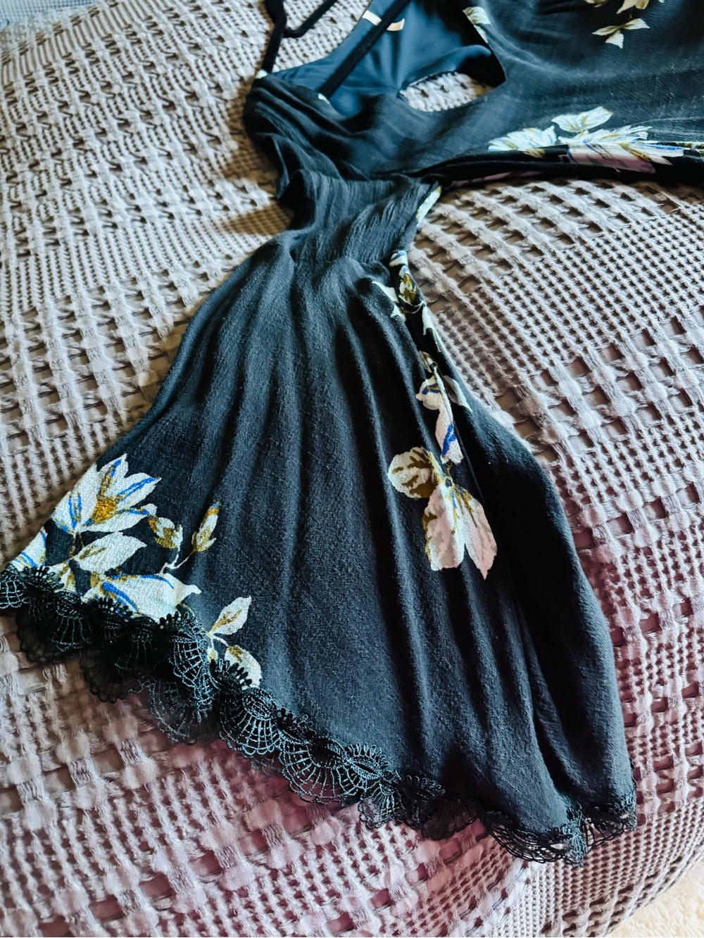 Spectacular Free People Tunic/Dress, fully lined, Bell Sleeves, like NEW! - Picture 4 of 8